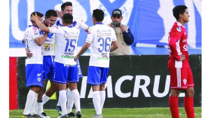 Oriente Petrolero vs. San José por la Liga de Bolivia.