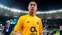 ¡Qué reflejos! El atajadón de "Marche" en Champions