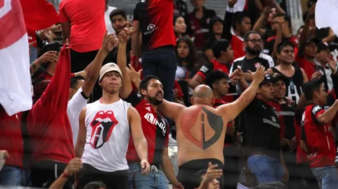 El Atlas volvió a perder y sus seguidores estallaron de furia