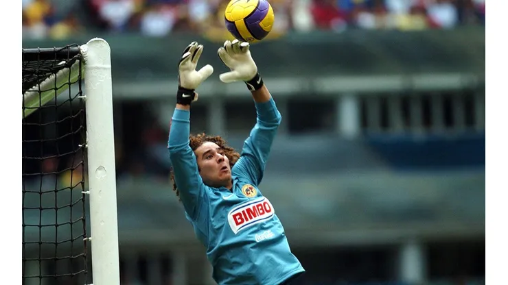 ¿Cuándo debutaría Memo Ochoa con el América?