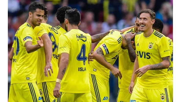 A qué hora juega Fenerbahce vs. Cagliari por un amistoso