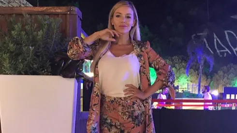 Evangelina Anderson subió una foto en bikini, le hablaron de sus "lolas" y respondió