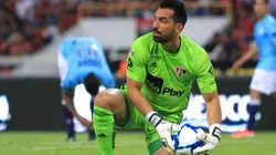 Hernández frente a Pachuca por el Apertura MX 2019.