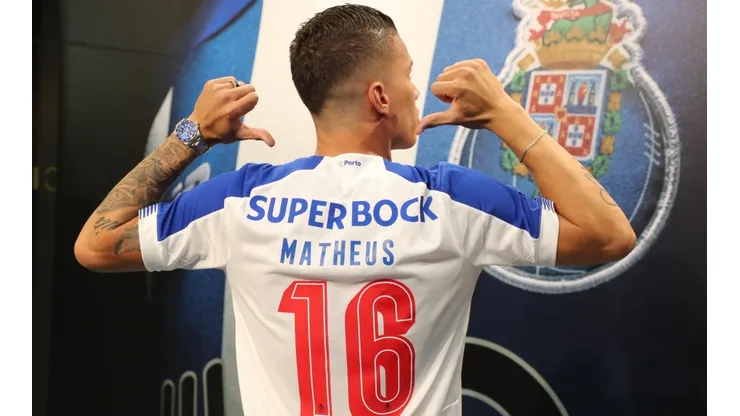 ¡Como Héctor Herrera! Mateus Uribe usará la '16' en Porto