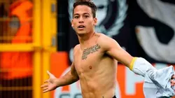 Benavente se formó en el Real Madrid Castilla.