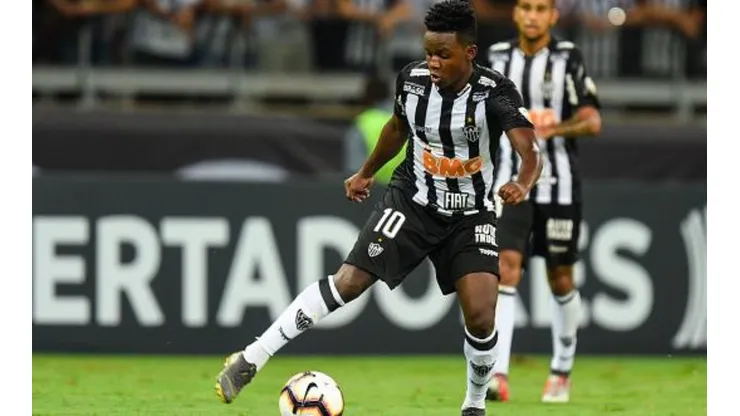 Atlético Mineiro recibió una oferta millonaria por Juan Cazares