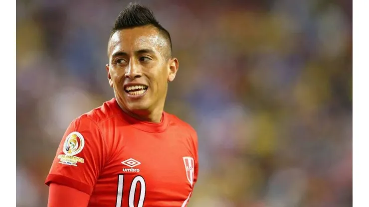 Cueva también jugó en la Universidad de San Martín y Alianza Lima.