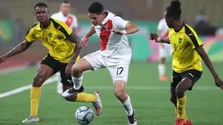 Nolberto Solano es asistente de Gareca en la Selección mayor.