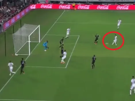 ¡Lo fusiló! Marco Fabián marcó un gran gol para Philadelphia