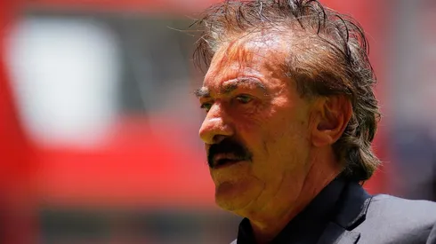 La Volpe no encuentra el rumbo de su equipo.