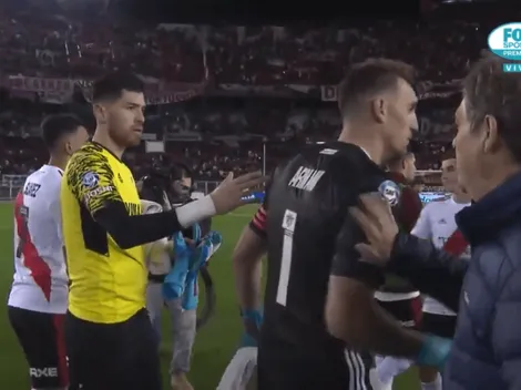 Hay bronca: Rossi fue a saludarlo y Armani no le quiso dar la mano