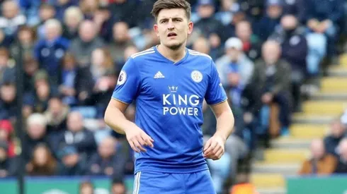 Es oficial: Manchester United le dio la bienvenida al defensor más caro de la historia