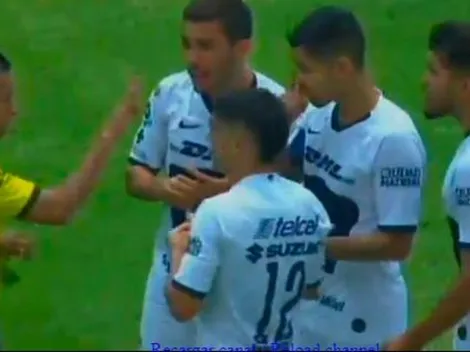 La afición de Pumas explotó contra el árbitro por el VAR