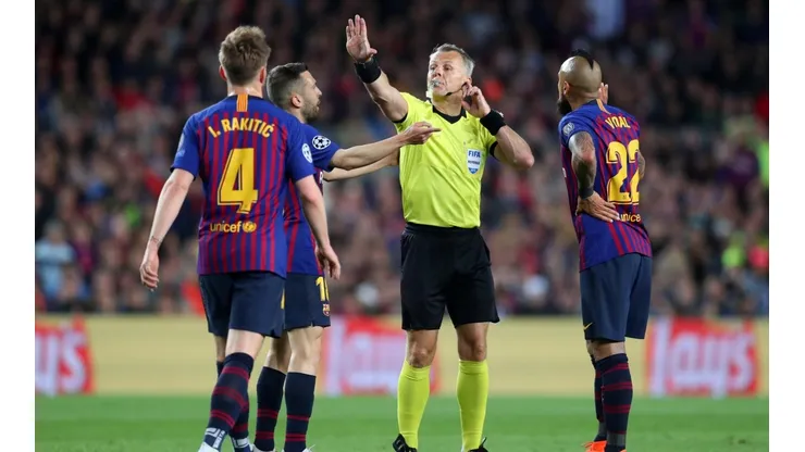 Ahora hay que vender: los cuatro futbolistas a transferir por Barcelona