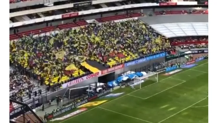 A falta de Marchesín, la afición de América ovacionó a Jiménez