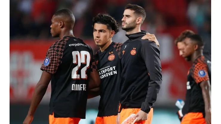 El PSV no pasó del empate con Chucky Lozano en la banca y Erick Gutiérrez de titular
