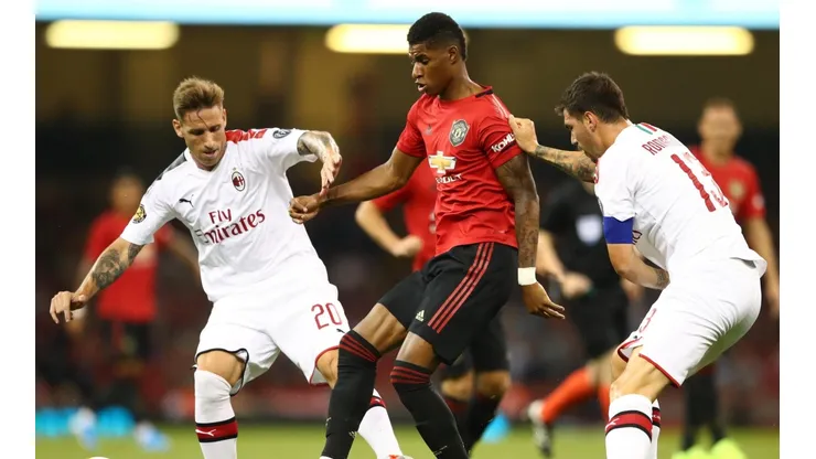 Rashford, marcado por dos rivales. (Getty)