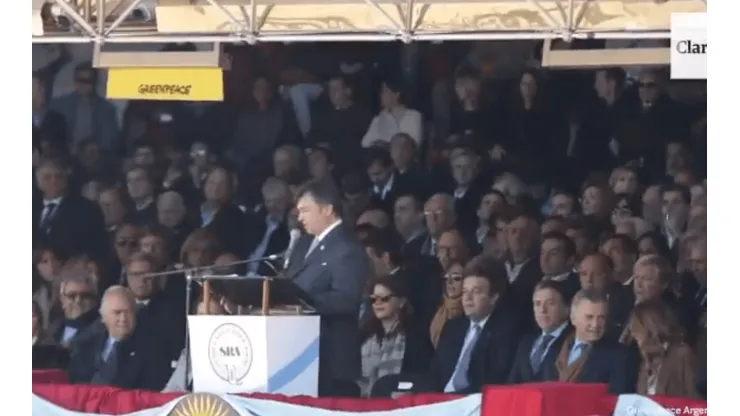 Greenpeace trolleó a los gauchos con una maravillosa jugada en la cara de Mauricio Macri