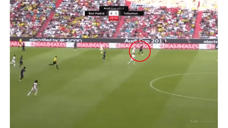 Foto de la jugada de Erik Lamela.