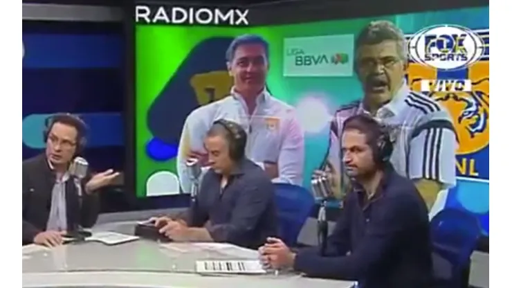 En Fox debatieron si el horario de Pumas en casa perjudica a Tigres