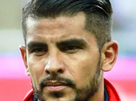 Miguel Ponce se fue expulsado y los seguidores de Chivas explotaron de bronca en las redes