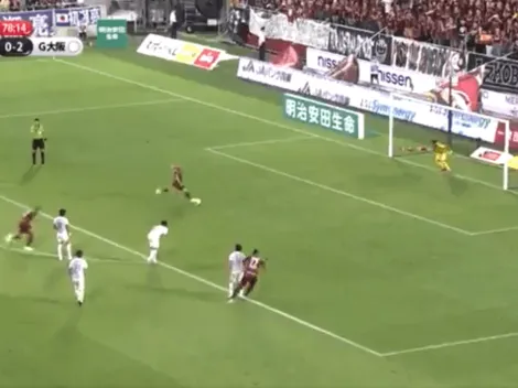 Andrés Iniesta es único: erró un penal pero en el rebote inventó un golazo