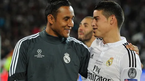 Foto de Keylor Navas con James Rodríguez.