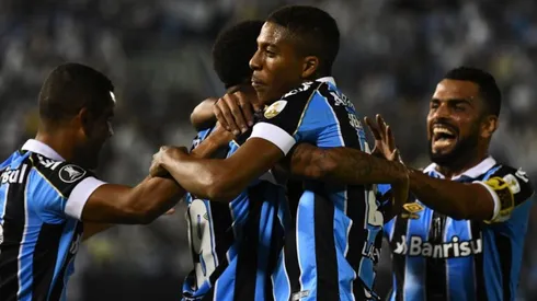 Gremio hizo lo que quiso con Libertad y fue el mejor equipo de octavos de Libertadores