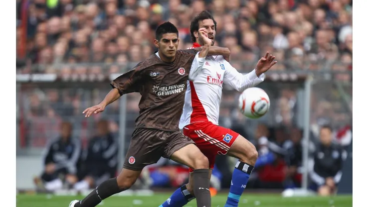Zambrano estuvo en el Schalke 04 y en el Eintracht Frankfurt.