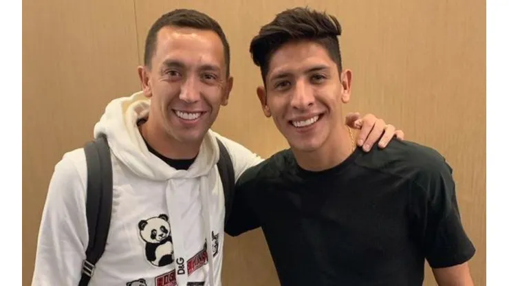 Edson Álvarez se reencontró con Agustín Marchesín e intercambiaron mensajes en redes