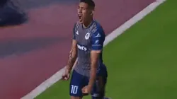De cabeza, Centurión ya anotó su primer gol oficial en México