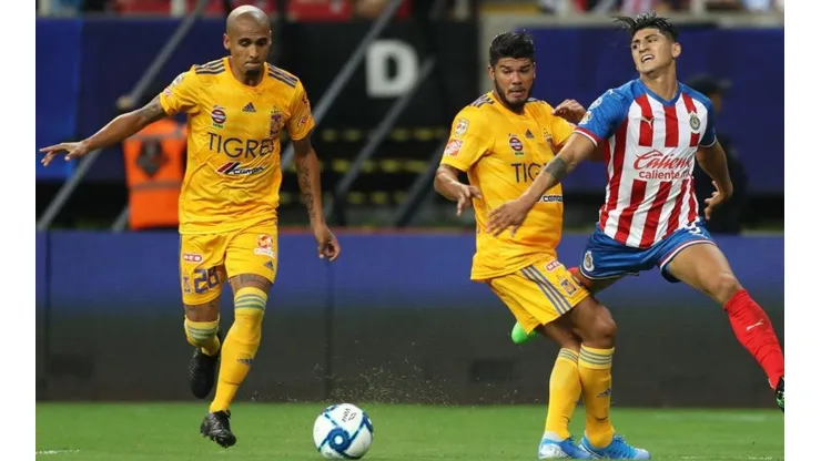 Jair Díaz se burló de Alan Pulido en Facebook