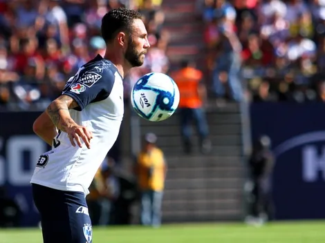 Gran gesto de Layún con una niña con cáncer