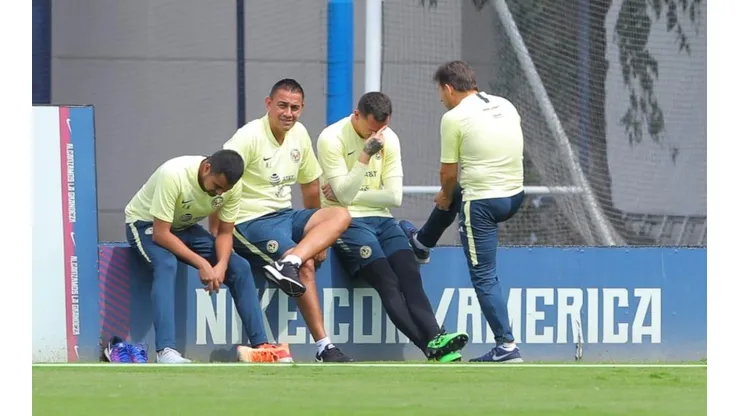 ¡Un pañuelo para Marche! El portero rompió en llanto en la práctica del América