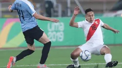 Pretell juega en el Sporting Cristal y estuvo en la Universidad de San Martín.
