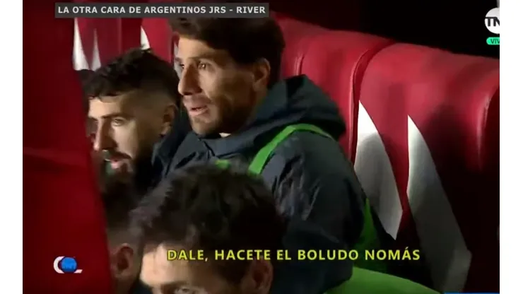 Lo que nadie te mostró: Ponzio, desde el banco, se volvió loco contra el árbitro