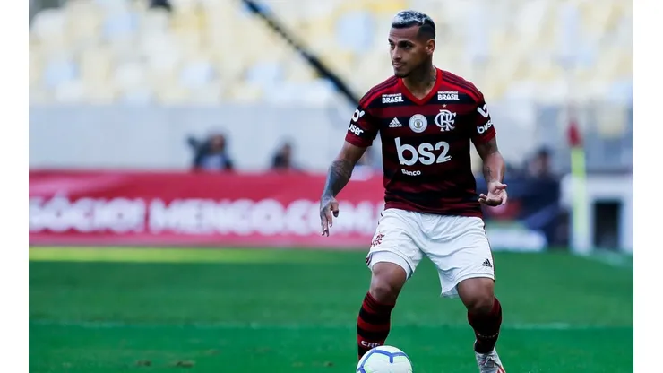 Trauco jugó en Universitario de Deportes antes de irse a Brasil.