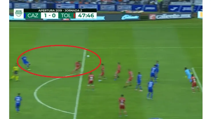 ¡Bombazo! Jonathan Rodríguez lanzó un verdadero sablazo desde fuera del área y anotó un golazo
