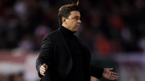 Marcelo Gallardo no podrá contar con Javier Pinola.