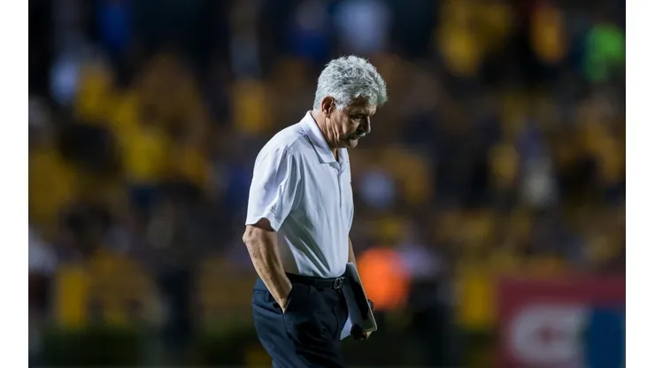 Ricardo Ferretti pierde a otra pieza clave por lesión