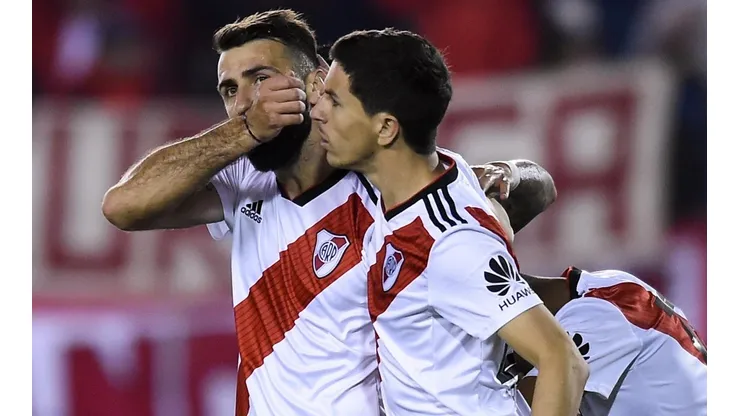 Lucas Pratto, Ignacio Fernández (Foto: Getty)