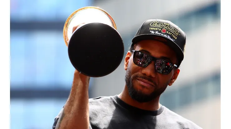 Kawhi Leonard aclaró lo que pasó entre él y Magic Johnson en su reunión con los Lakers