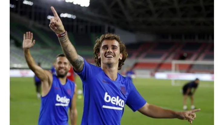 Griezmann lo vio adelantado y le clavó un golazo a ter Stegen en la práctica del Barcelona