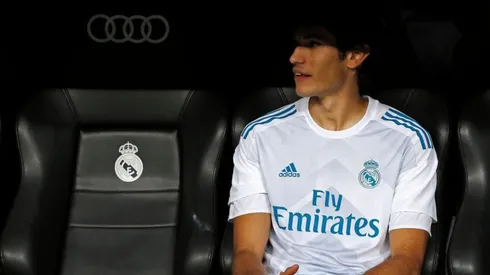 Un canterano del Real Madrid podría ser compañero de Raúl Jiménez