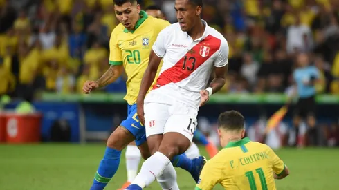 Tapia es representado por Carlos Gonzales de AGREF.