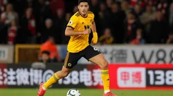 Raúl Jiménez jugó más de 30 minutos en la victoria de Wolves por la Europa League