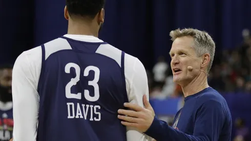 Steve Kerr criticó duramente a los Lakers por la forma en la que consiguieron a Anthony Davis