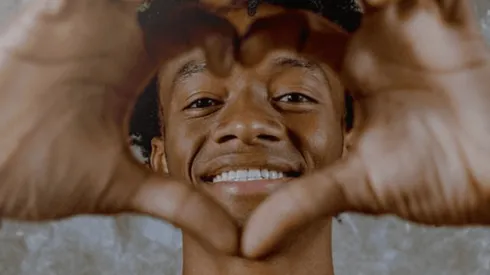 Cuadrado hizo pinta en Instagram con la nueva camiseta blanca de Juventus