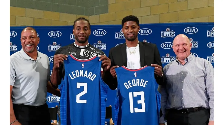 Kawhi Leonard le tiró un palazo a los Lakers y calentó la rivalidad de Los Ángeles