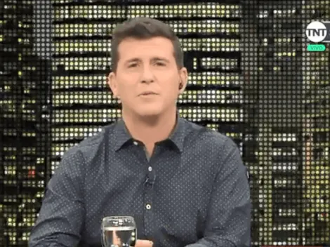 Hasta Hernán Castillo se quejó en Twitter por el penal que le cobraron a Boca